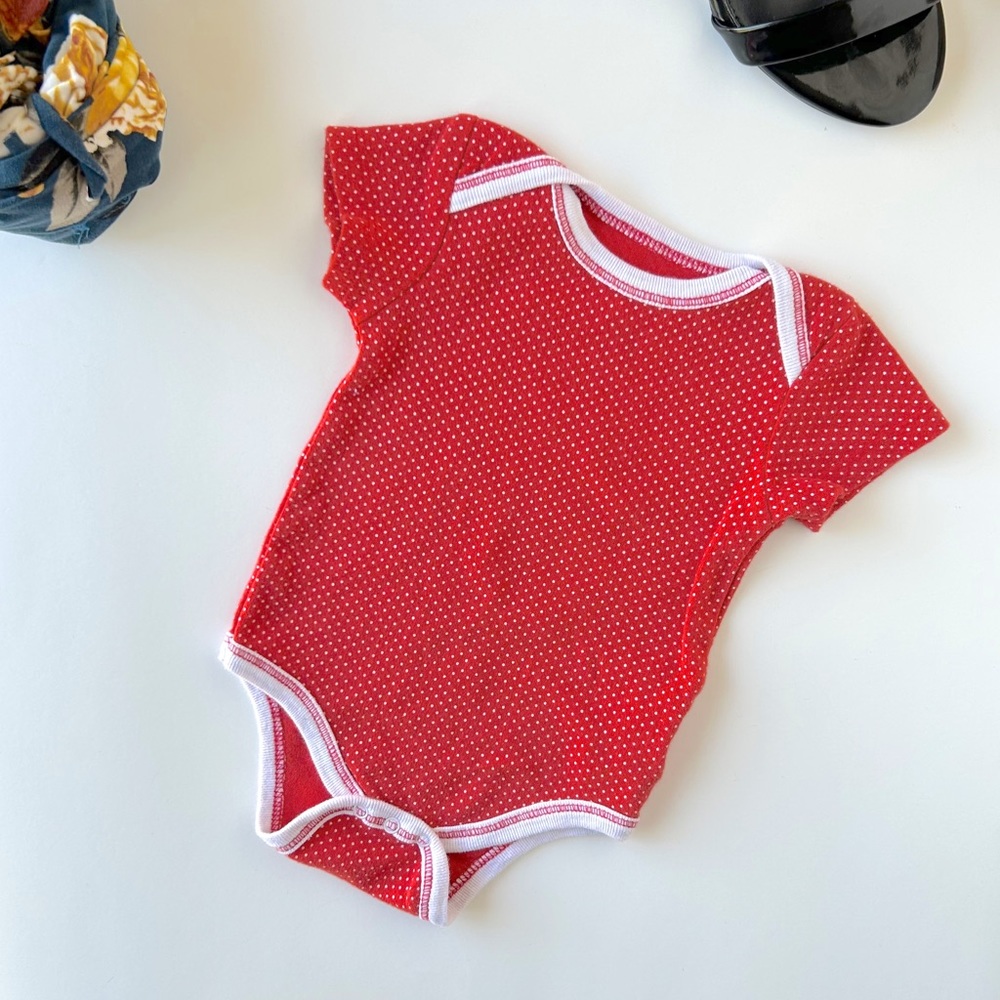 3/$20 Baby Girl Red and White Polla Dot‎ Snap Onesie